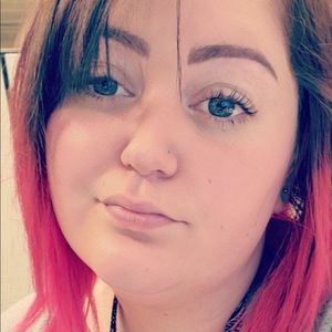 Meet your Posher, Daniella